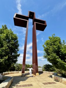 Cross