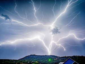Medina Lake Lightning Show